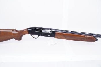 1984 Beretta Model A-302 12 Gauge 30" Semi Automatic Shotgun