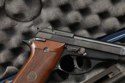 Beretta Model 87 Cheetah .22 LR Semi-Auto Pistol w/ Case, MFD 2008 - 4