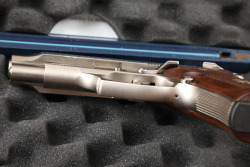 Italian Beretta Model 85 FS Cheetah Nickel .380 3.81" Semi Automatic Pistol, MFD 2009 - 10