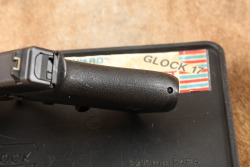 Glock 17 G17 Gen 1 Gen1 9mm 4.49&rdquo; Semi-Auto Striker-Fired Pistol, Tupperware Box, MFD 1986 - 13
