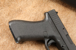 Glock 17 G17 Gen 1 Gen1 9mm 4.49&rdquo; Semi-Auto Pistol, Tupperware Box, MFD 1988 - 3