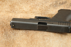 Glock 17 G17 Gen 1 Gen1 9mm 4.49&rdquo; Semi-Auto Striker-Fired Pistol, Tupperware Box, MFD 1988 - 16