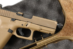 LNIB Davidson's Exclusive Glock 19X Coyote 9mm Semi-Automatic Pistol Threaded Suppressor Ready MOS - 5