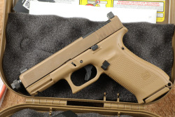 LNIB Davidson's Exclusive Glock 19X Coyote 9mm Semi-Automatic Pistol Threaded Suppressor Ready MOS - 6