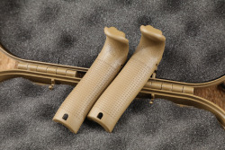 LNIB Davidson's Exclusive Glock 19X Coyote 9mm Semi-Automatic Pistol Threaded Suppressor Ready MOS - 23