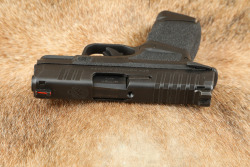 Springfield Hellcat 3 Inch Semi-Automatic Pistol 9mm w/ Manual Safety - 16