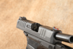 Springfield Hellcat 3 Inch Semi-Automatic Pistol 9mm w/ Manual Safety - 18