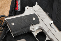 Detonics MK VI Stainless Steel .45 ACP Compact Semi-Auto Pistol, 4 Magazines & Case - 3