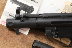 Unfired HK SP89 9mm 4.5? Heckler & Koch Semi-Automatic Pistols Consecutive Serial Numbers, 1993 - 6