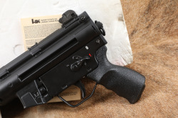 Unfired HK SP89 9mm 4.5? Heckler & Koch Semi-Automatic Pistols Consecutive Serial Numbers, 1993 - 38
