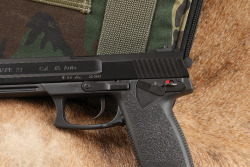 Heckler & Koch MK 23 5.87&rdquo; .45 ACP Offensive Handgun Weapon System Kit with Faux Suppressor - 10