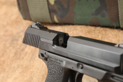 Heckler & Koch MK 23 5.87&rdquo; .45 ACP Offensive Handgun Weapon System Kit with Faux Suppressor - 23