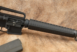 Armalite AR-10A2 20&rdquo; 7.62x51 NATO Fixed Carry Handle Semi-Auto Rifle & Mag, 1990s - 5