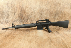 Armalite AR-10A2 20&rdquo; 7.62x51 NATO Fixed Carry Handle Semi-Auto Rifle & Mag, 1990s - 7
