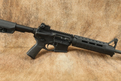 Spike&rsquo;s Tactical ST15 16&rdquo; M4 Cut 5.56 Carbine Length Custom AR-15 Build