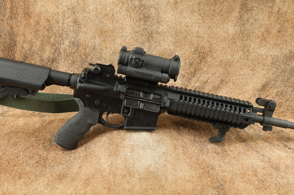 Colt LE6940 5.56 NATO 16” M4 Barrel Semi Auto Rifle & Aimpoint