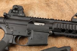 Smith & Wesson S&W M&P15-22P .22 LR ARP Semi-Automatic Pistol 6&rdquo; Barrel 2010-2011 - 5