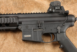 Smith & Wesson S&W M&P15-22P .22 LR ARP Semi-Automatic Pistol 6&rdquo; Barrel 2010-2011 - 9