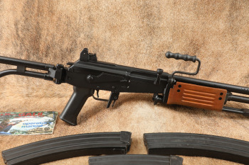 Action Arms Israeli IMI Galil Model 392 16&rdquo; Barrel .223 Semi Auto Rifle & 3 Mags, Folding Stock