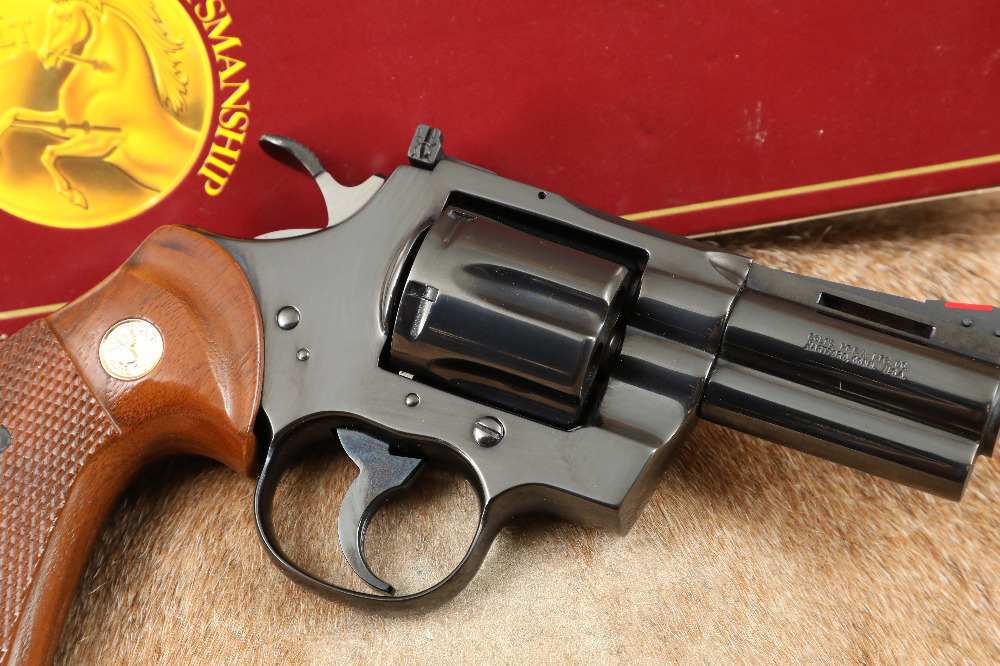 トイガン COLT PYTHON .357 MAGNUM Lew Horton Colt Combat Python I3630CP 3 .357 Magnum SA/DA Revolver
