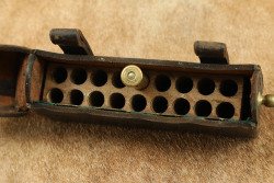 CANFIELD COLLECTION US Navy Indian Wars .45-70 Trapdoor Springfield M-1879 Hitchcock Leather Cartridge Box W/ Round - 6
