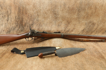 Springfield Model 1873 Trapdoor .45-70 Gov&rsquo;t 32 5/8&rdquo; Single-Shot Rifle with Bayonet Antique 1876