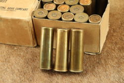 CANFIELD COLLECTION US Army WW2 Winchester Repeating Arms Box of 24x 12 GA. Brass 00 Buckshot Shotgun Shells - 4