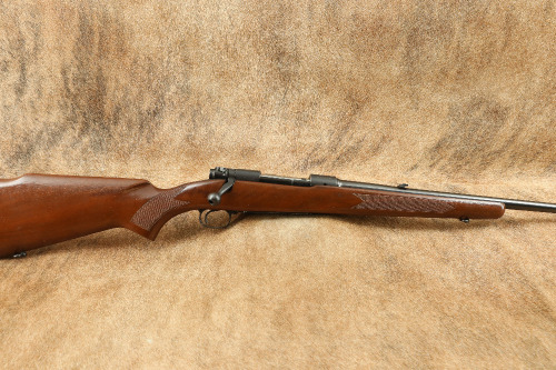 Pre-64 Winchester Model 70 Featherweight Westerner G7065 .264 Win
