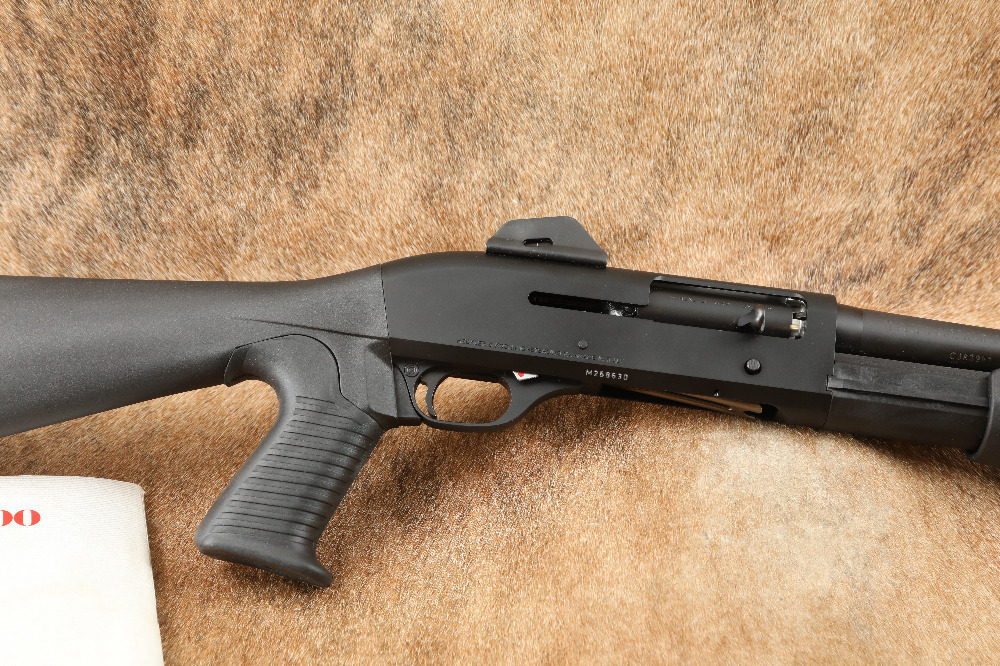 Benelli M3 Super 90 12 Gauge 20 2/34 Chamber Fixed Cylinder Semi