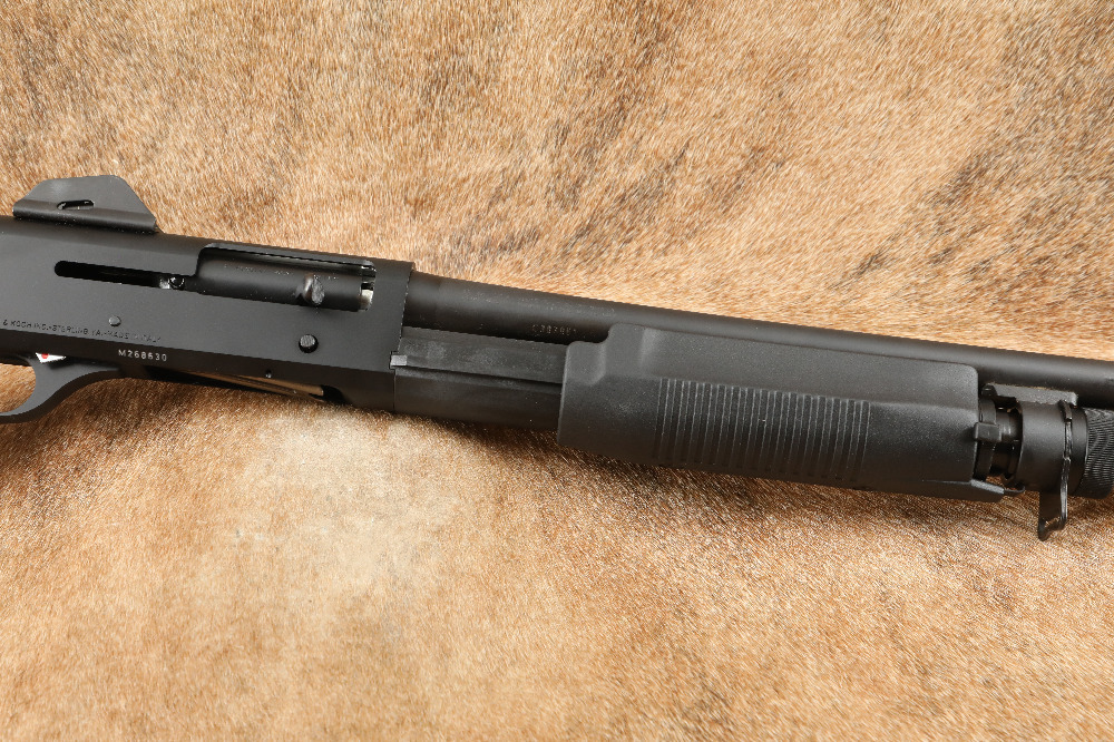 Benelli M3 Super 90 12 Gauge 20 2/34 Chamber Fixed Cylinder Semi