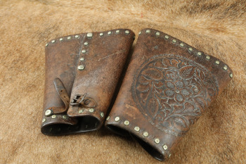 Antique 1920s Old West Cowboy Studded & Floral Tooled Leather Wrist Cuffs