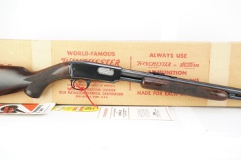 Winchester Model 61 Deluxe Special .22 Short Pump Action Rifle & Box