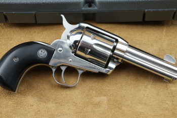 Ruger Vaquero Model 00510 4 5/8" Stainless .45 Colt Single Action Revolver, MFD 2002