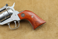 Ruger Single Seven Stainless 08160 KSSM-5-327 Lipseys Exclusive 5 1/2" .327 Mag SA Revolver, 2014 - 10