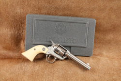 Ruger New Model Single-Six 5 1/2" .32 H&R Mag Stainless Single Action Revolver, MFD 2003 - 2