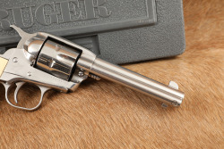 Ruger New Model Single-Six 5 1/2" .32 H&R Mag Stainless Single Action Revolver, MFD 2003 - 5