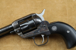 Ruger New Model 06514 Single-Six BIrdshead .32 H&R Mag 4 5/8" Single Action Revolver, 2002 - 8