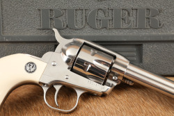 Ruger New Model Single-Six KSSM-4FI .32 H&R Magnum 4 ?&rdquo; Single Action Revolver, MFD 2000 - 4