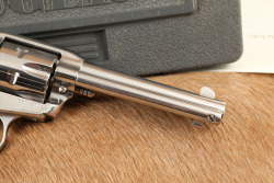 Ruger New Model Single-Six KSSM-4FI .32 H&R Magnum 4 ?&rdquo; Single Action Revolver, MFD 2000 - 5