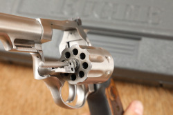 Ruger SP101 Model 05765 .22 LR 4.2" Stainless 8-Shot Double Action Revolver, MFD 2013 - 20