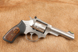 Ruger SP101 Model 05765 .22 LR 4.2" Stainless 8-Shot Double Action Revolver, MFD 2013 - 24