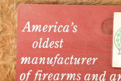 Modern Made Remington "America's Oldest Gunmaker" Painted Wood Advertising Sign - 2