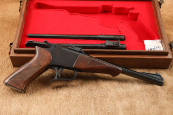Flat Side Thompson Center Contender 10&rdquo; .357 Mag., .22 LR & .22 Hornet Single Shot Pistol & Presentation Case, 1967 C&R