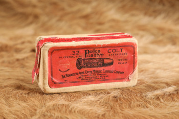 24x Rounds of Remington-UMC .32 Colt Police Positive/New Police Ammo in 1920s Red Label Box
