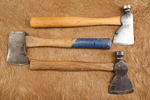Lot of 3 Antique 1920s Winchester Axes, 2x Carpenter's Half
