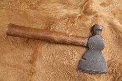 Antique 1920s Winchester Carpenter's Half Hatchet Hammer - 2