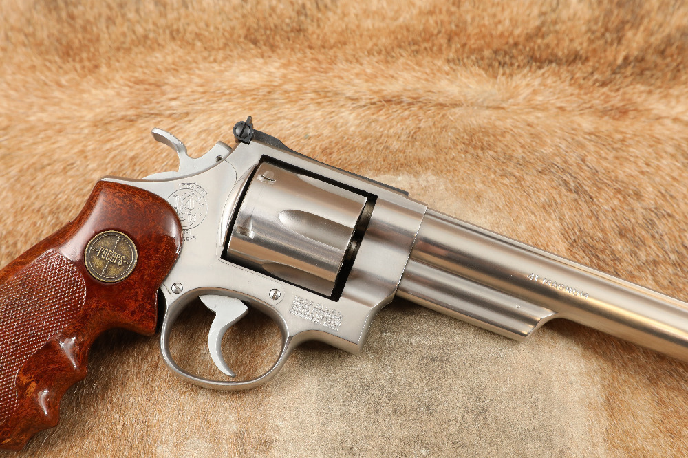 Smith & Wesson S&W Model 657 The .41 Magnum Stainless 8 3/8 Double
