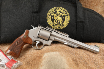 Smith & Wesson S&W Model 629-8 Performance Center Hunter 8 3/8" .44 Magnum Revolver, 2015