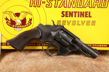 High Standard Sentinel R-101 3&rdquo; .22 LR 9-Shot Double Action Revolver & Box, MFD 1956-1961 C&R