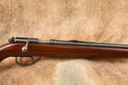 Remington Model 514 .22 S/L/LR 24 3/4&rdquo; Bolt Action Single Shot Rifle, MFD 1959 C&R - 4